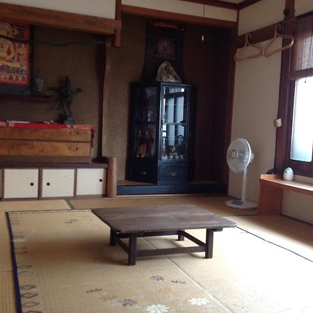 Buddha Guest House Танабе Экстерьер фото